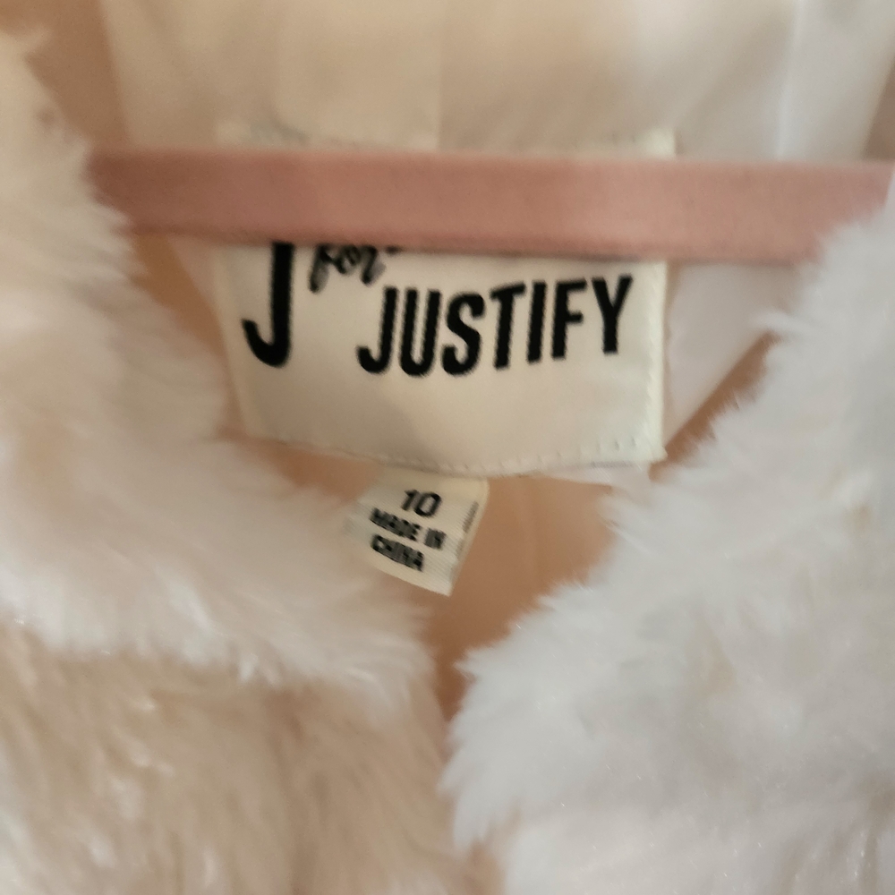 Childrens (Girls Size 10) Cream Faux Fur Coat - Picture 8 of 8